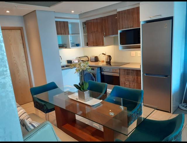 2 BEDROOM APARTMENT FOR SALE IN UMHLANGA CENTRAL